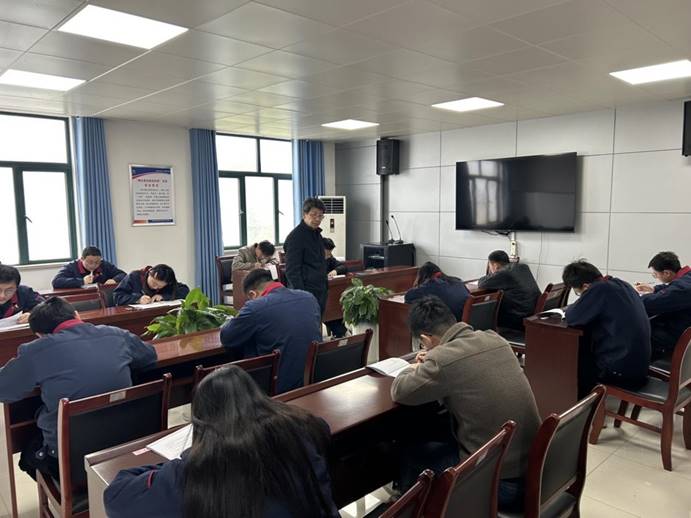 建材公司、檢測(cè)公司聯(lián)合開展管理人員業(yè)務(wù)提升考試